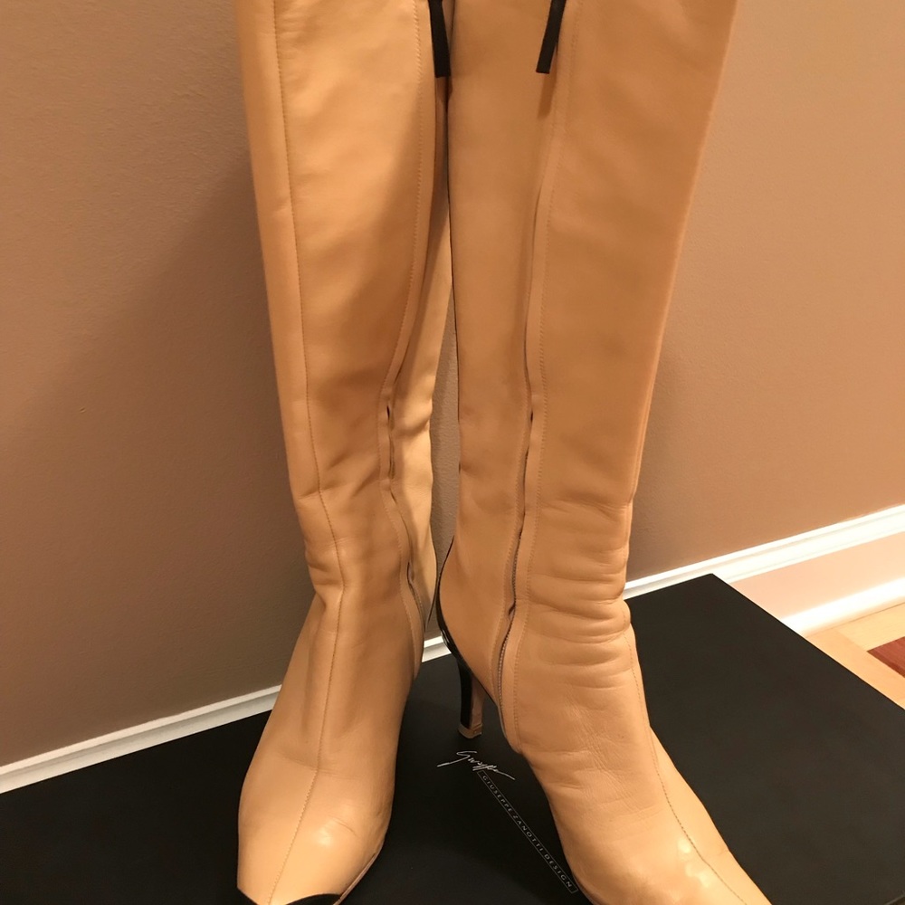 Giuseppe Zanotti beige tall boots - Picture 1 of 5